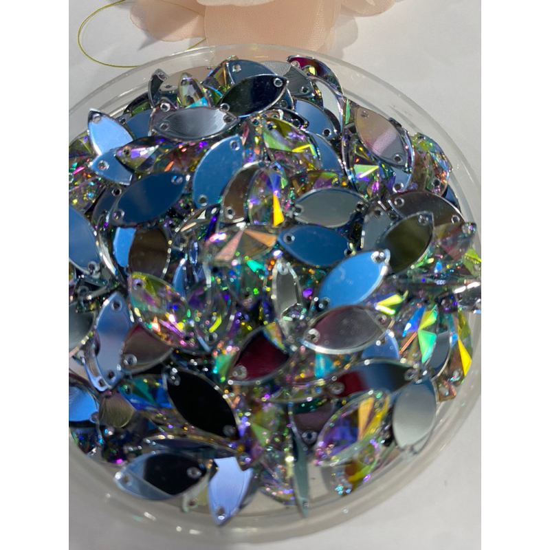 Payet diamond pelangi per45pcs/diamondarkrilik sampan diamond rumcing pelangi/payet batu/batusampan/