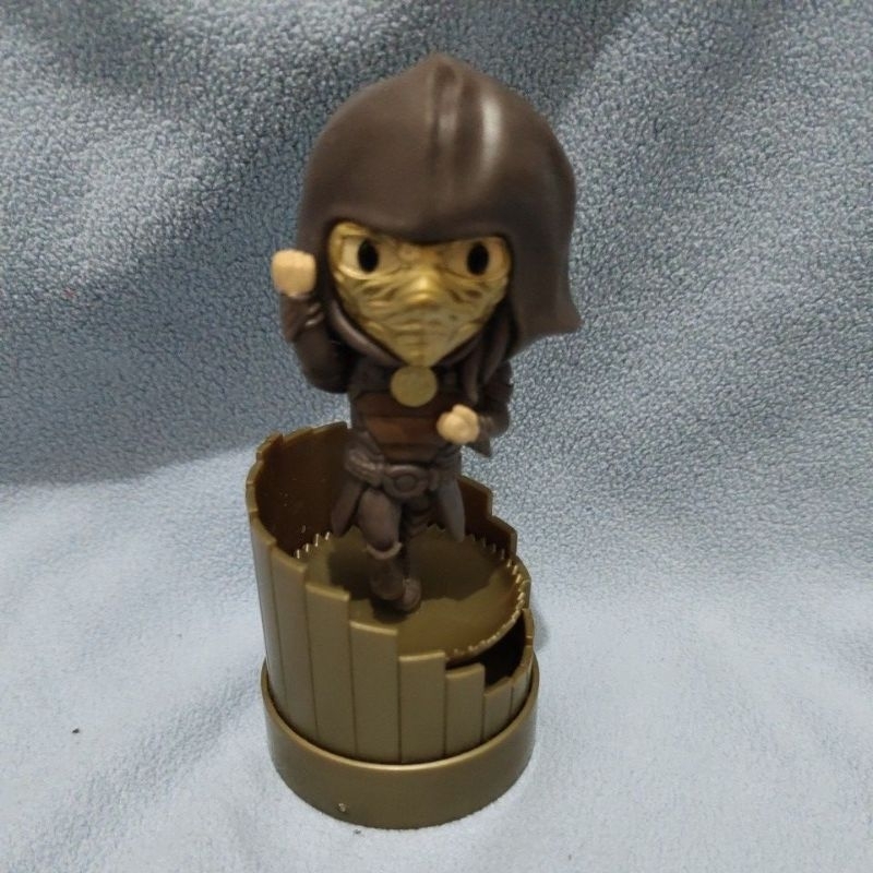 figur satria pandega seri Gatot kaca KFC toys