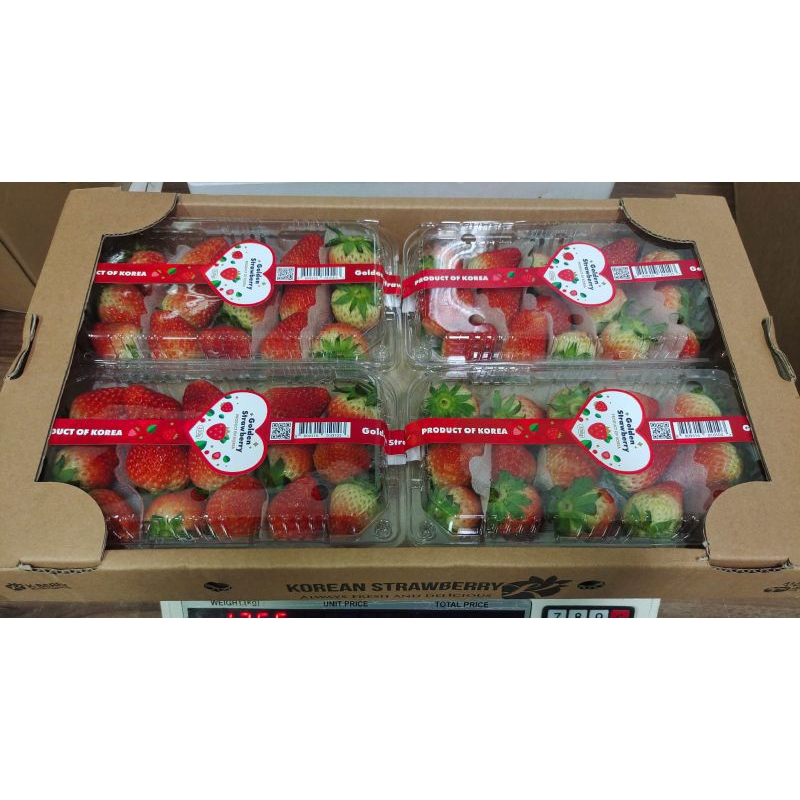 

Strawberry Korea 1box isi 4pack