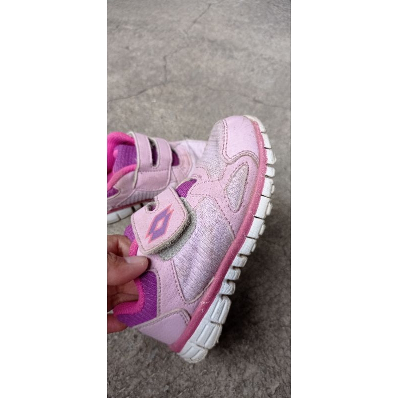Sepatu Anak Lotto Preloved