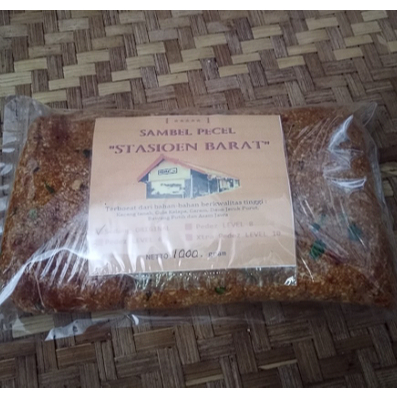 

Sambel Bumbu Pecel Madiun 500 gr STASIOEN BARAT ASLI
