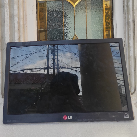 Monitor LG 16Inch//Monitor Bekas Berkualitas dan Harga Terjangkau//Monitor Bekas Layak DIpakai