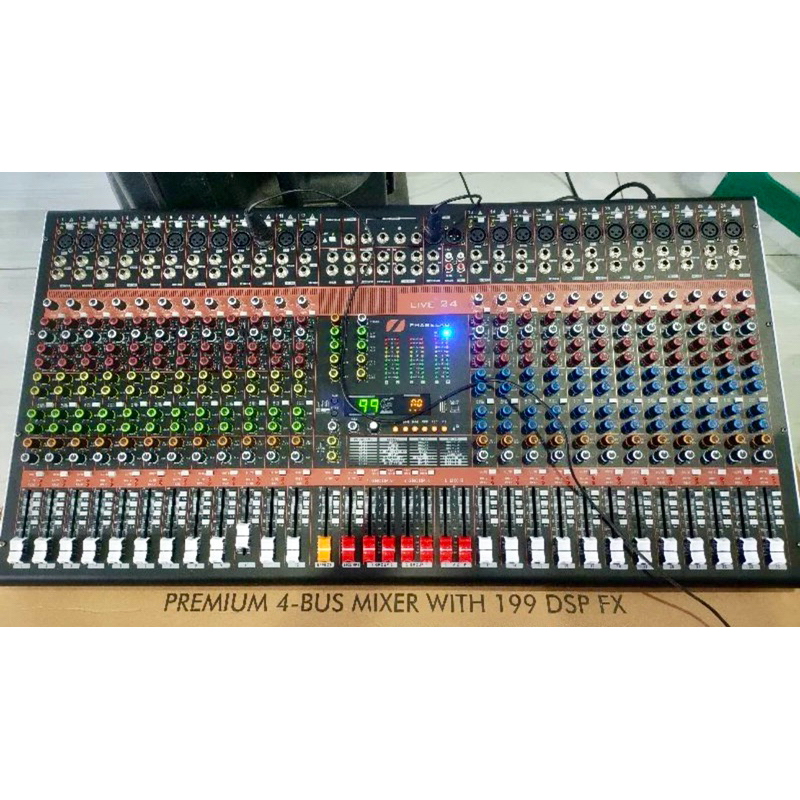 MIXER PHASELAB 24 CHANNEL PHASELAB LIVE 25 COMPRESS / Mixer Phaselab Live 24 Channel / mixer phasela