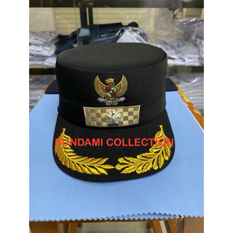 TOPI KOMANDO LURAH