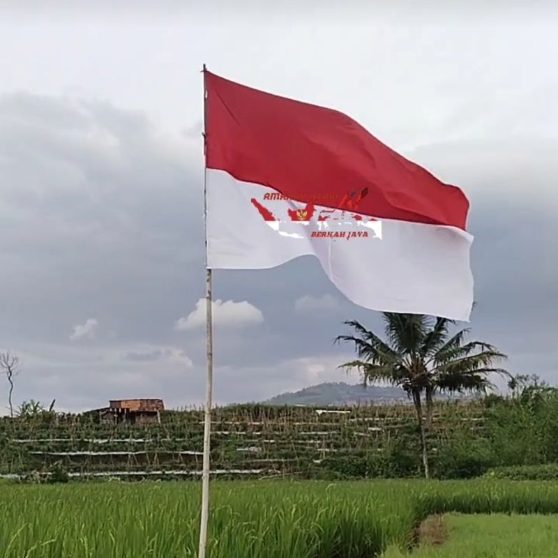 bendera merah putih besar
