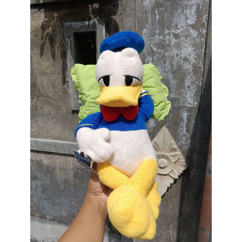 boneka Donald Duck