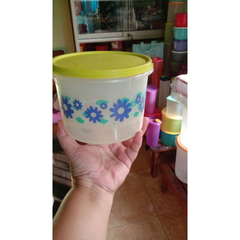toples tupperware second