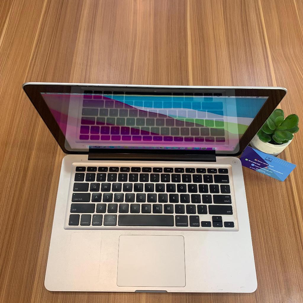 MACBOOK PRO INTEL CORE I7 RAM 16GB SSD 256GB HDD 500GB BEKAS SECOND