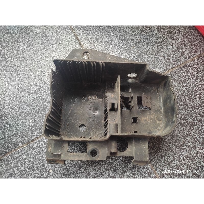 tempat aki Honda win atau tempat aki win atau wadah aki Honda win atau wadah aki win