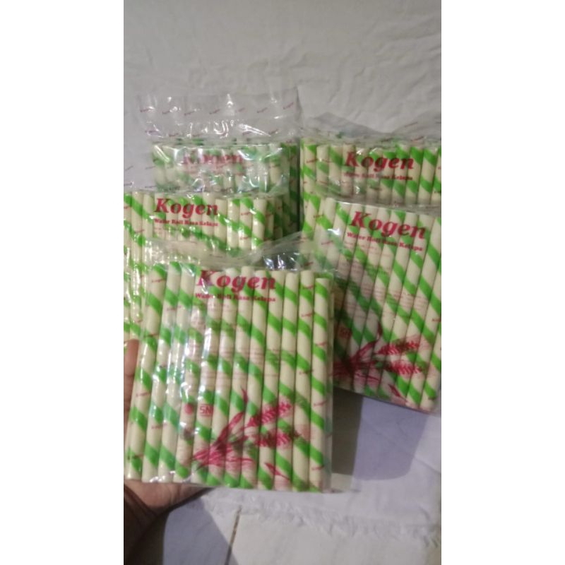 

kogen waffer stick coconut 200gr//waffer Khong Guan