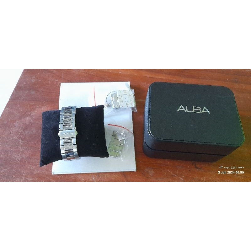 Case jam tangan Alba analog Kotak