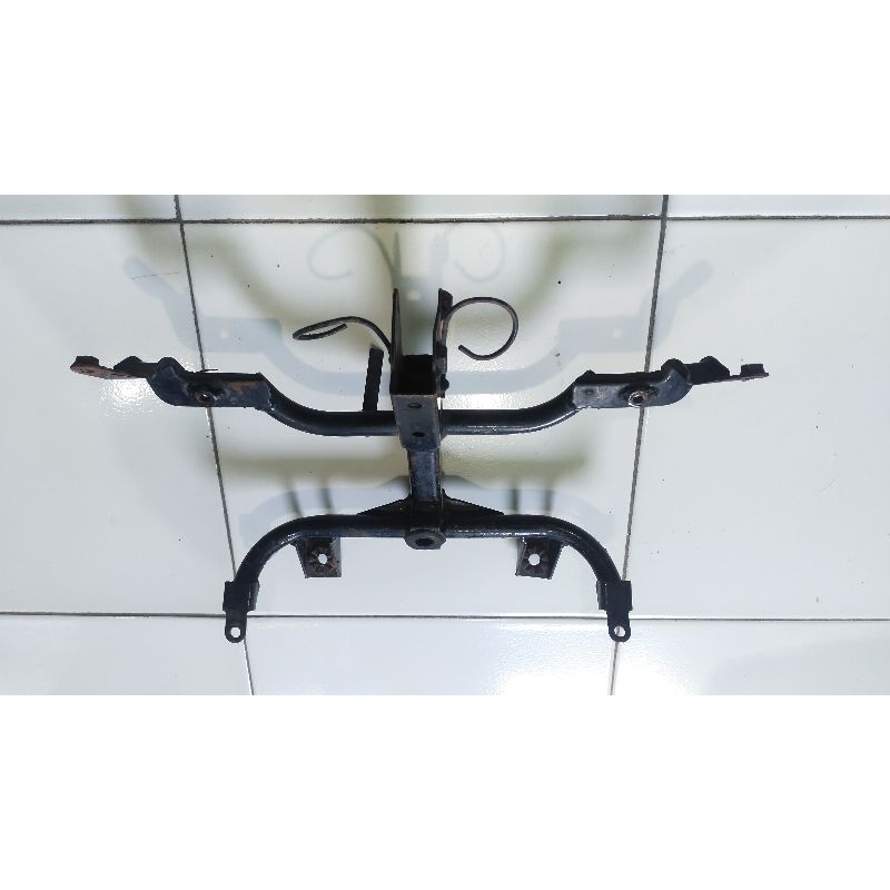 Braket dudukan fairing depan dudukan tanduk rusa Honda CB 150 R cbr 150 old original 2nd lepasan mot