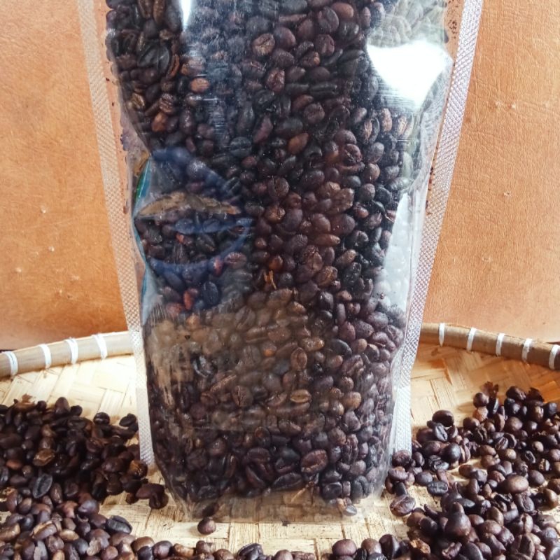 

Biji kopi khas Kalimantan, sudah di sangrai 500g