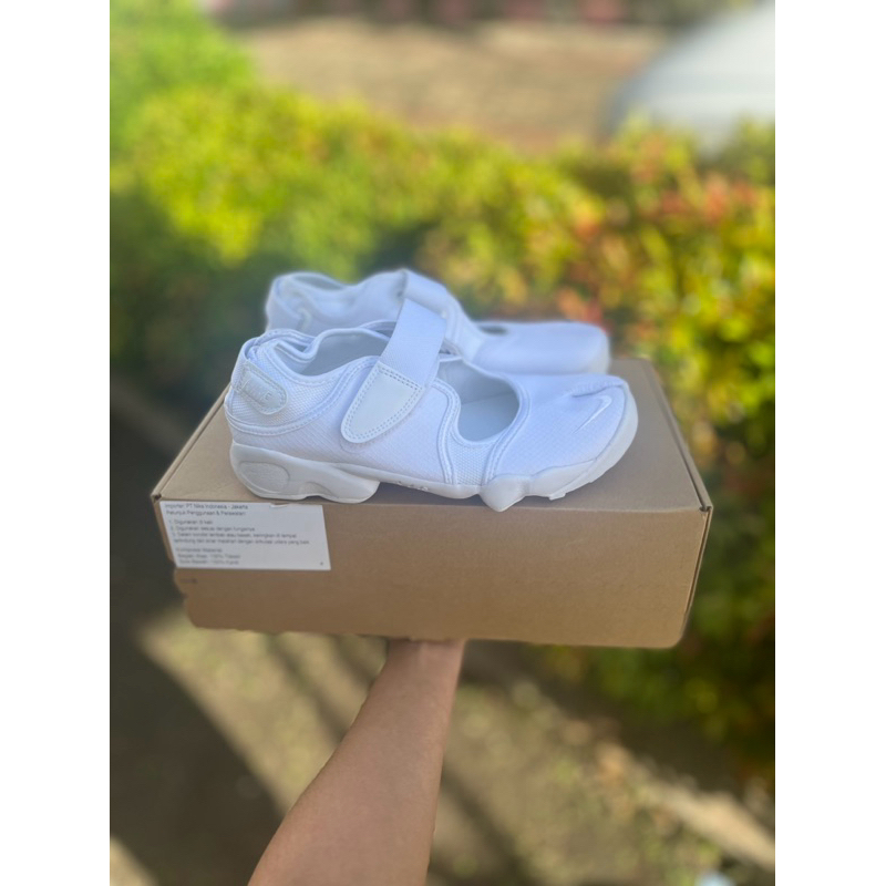 Nike Air Rift White Pure Platinum Size 35.5 36.5 38 39 40.5