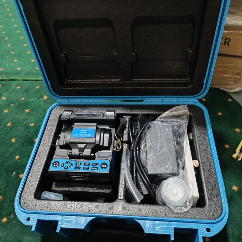 Fusion splicer joinwit 4109H new / splicer joinwit 4109