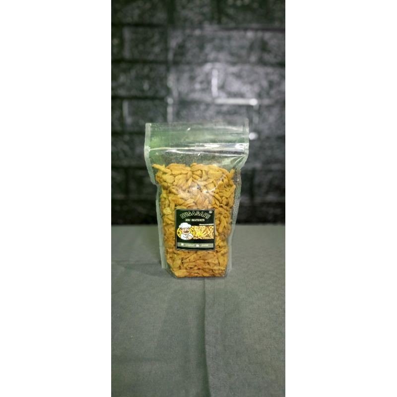 

kue bawang gunting, renyah kriuk pedas 500g