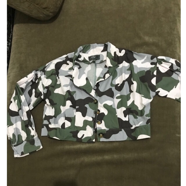OUTER CROP TOP JREP TENTARA EDITION PRELOVED