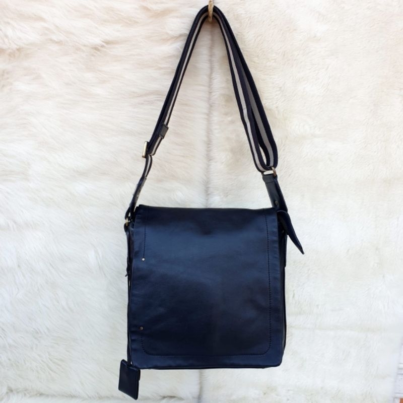 Tas Bally Selempang Pria Kulit Asli Hitam
