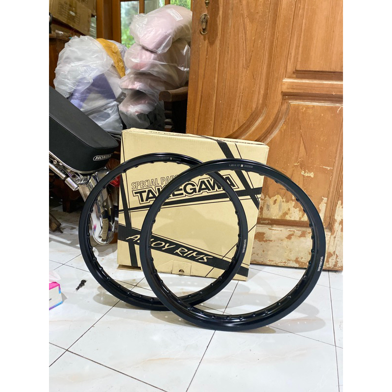 VELG TAKEGAWA RING 17 140 160 hitam