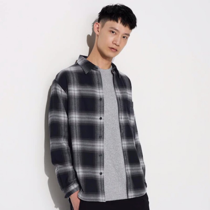 UNIQLO Men Kemeja Pria Flannel Kotak Lengan Panjang Flanel Black