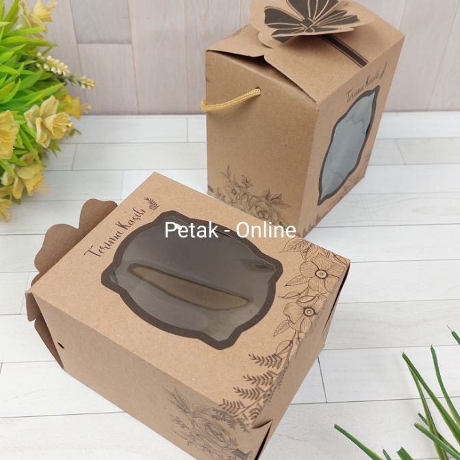 

Bonus 5 Pcs Box Coklat 9x7 x 11 cm Kemasan Gelas Gagang Dompet dll