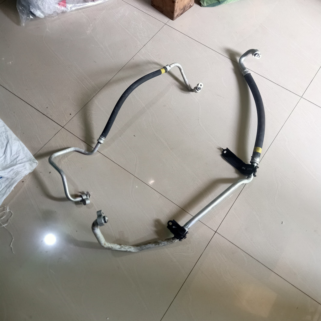 Selang Ac kompresor Innova diesel