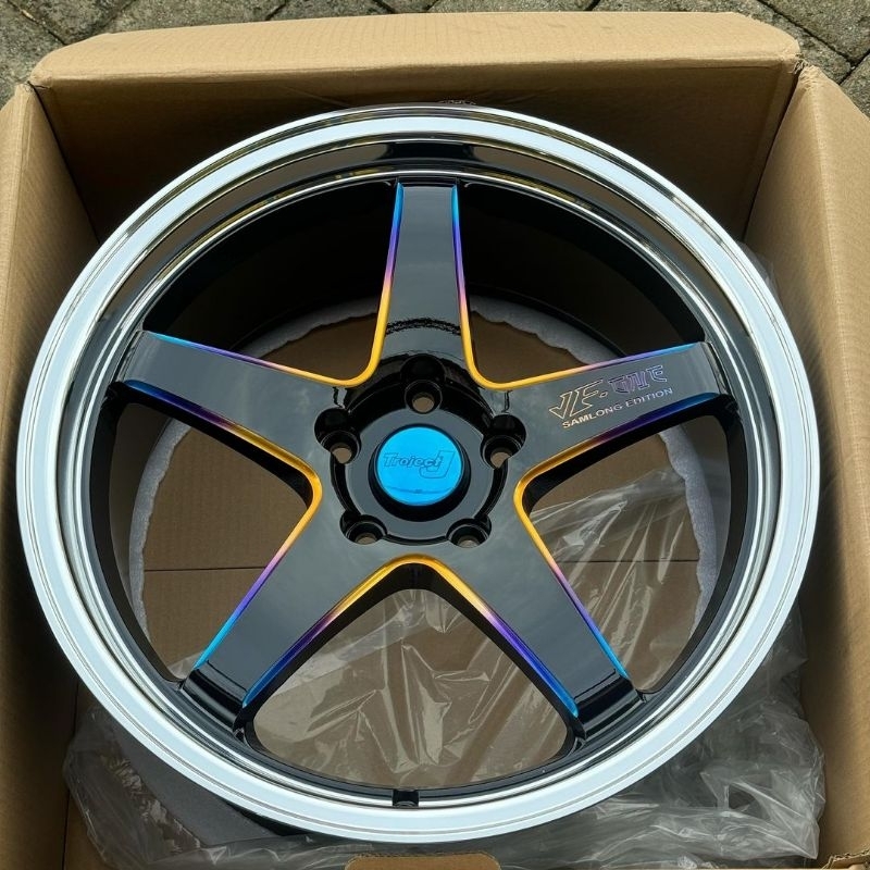 velg jf samlong ring 18 lebar 8,5 et25 untuk innova zenix reborn venturer crv outlander civic dll