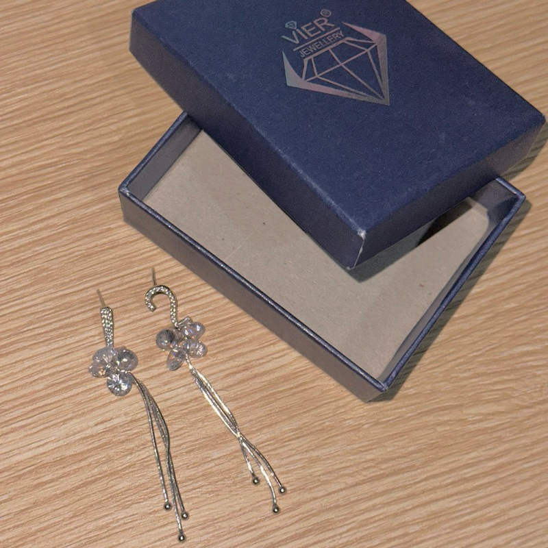 Anting/silver earrings/jewellery/anti karat (brand vier jewellery)