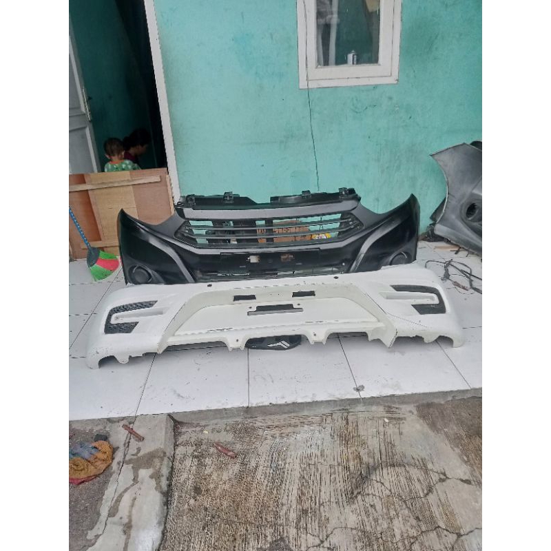 bemper depan belakang Ayla 1000c tahun 2017