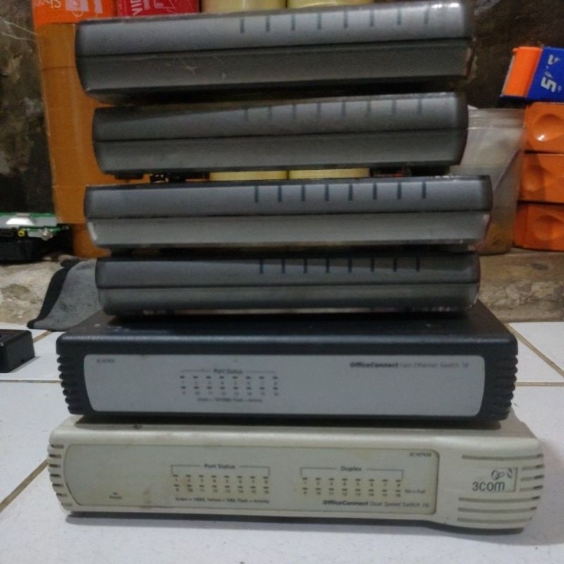 Switch Hub ethernet unmanaged 3COM