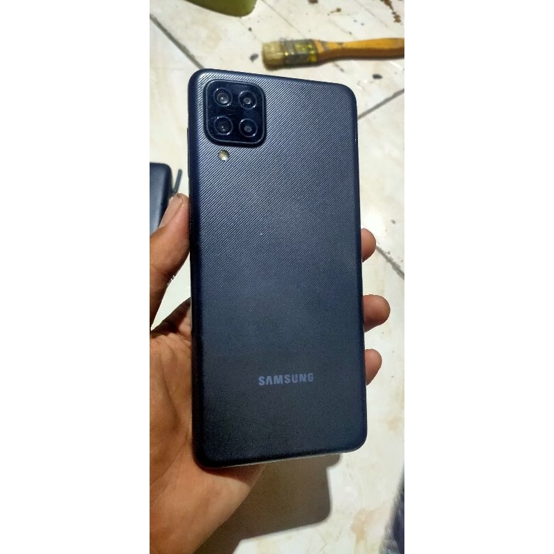 Samsung A12 matot