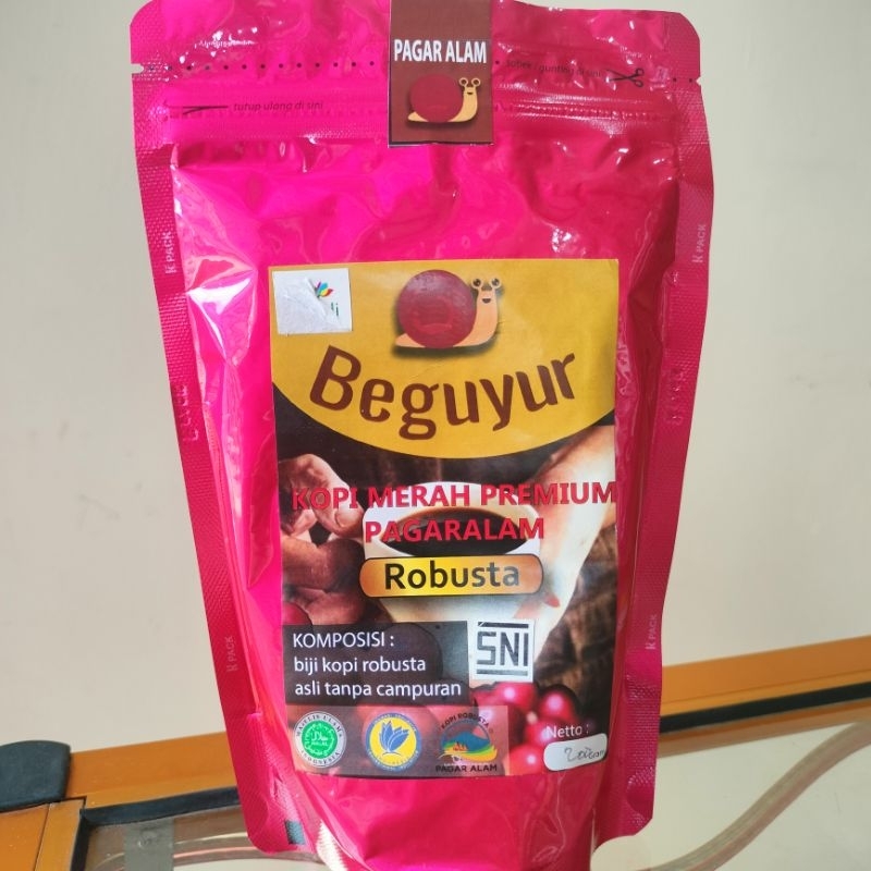 

kopi beguyur petik merah premium