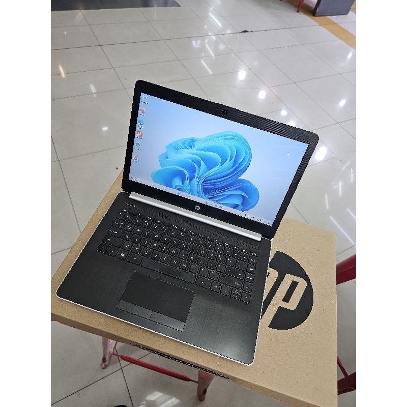 LAPTOP LEPTOP HP 14 MODEL TERBARU RAM 4GB SSD 128GB WINDOWS 11 SECOND PREMIUM NO MINUS