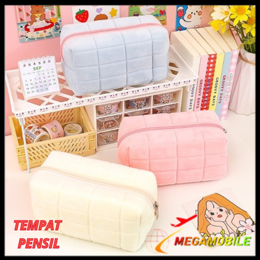 

MM Tempat Pensil Bulu Bentuk Bantal Kotak Cute Pillow Make Up Pouch Organizer Travel Kapasitas Besar Pouch Kosmetik Lucu Warna Macaroon Kotak Pensil Sleting Velvet Aesthetic Pastel