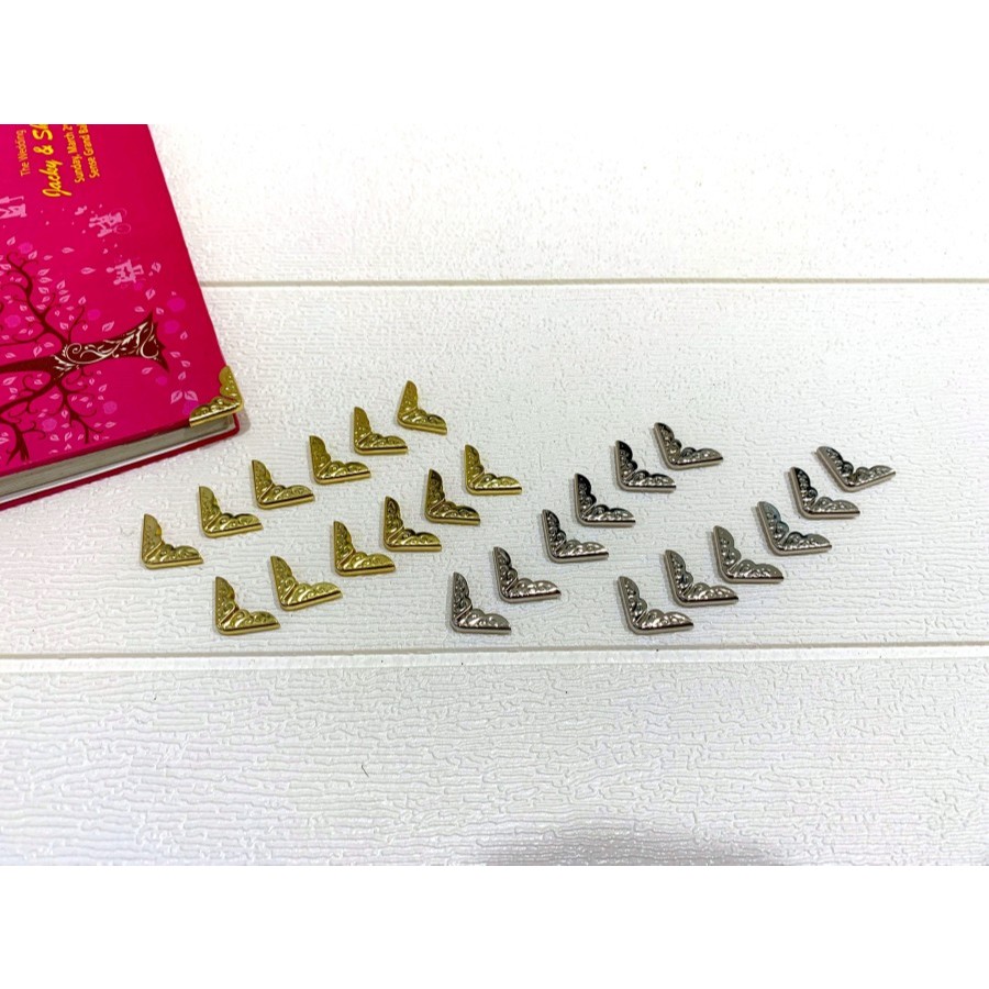 

( 1 Lusin ) Besi Sudut Agenda - Bahan Aksesoris DIY