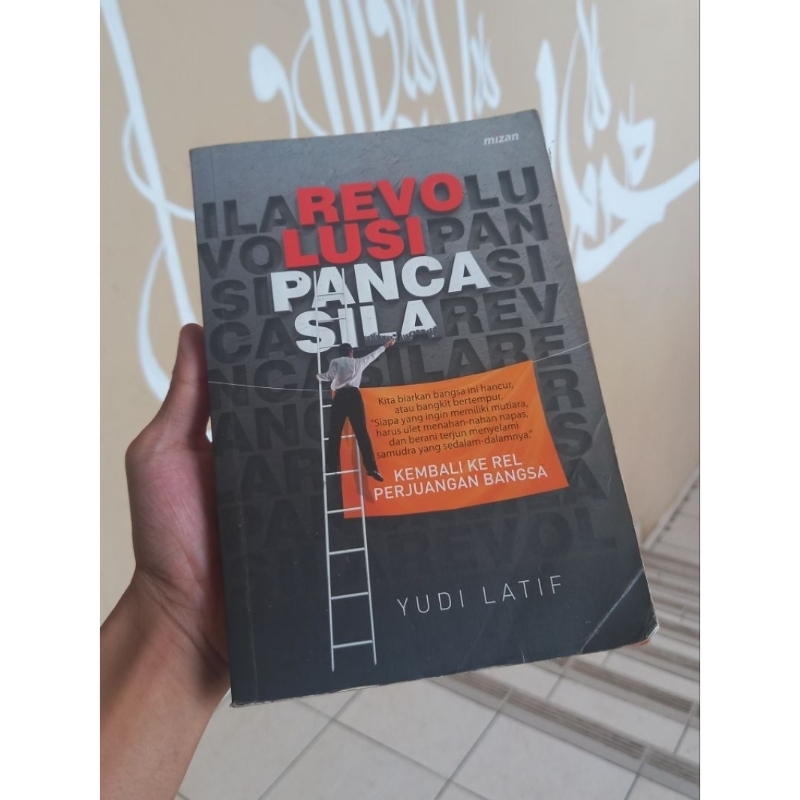 REVOLUSI PANCASILA (asli) - Yudi Latif (Preloved)