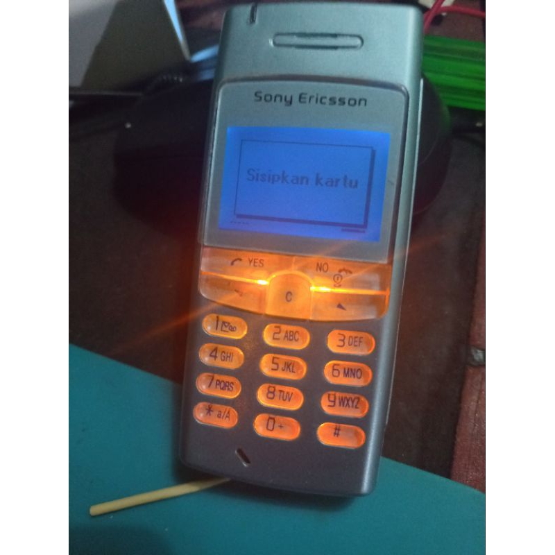 Sony Ericsson T100 Minus
