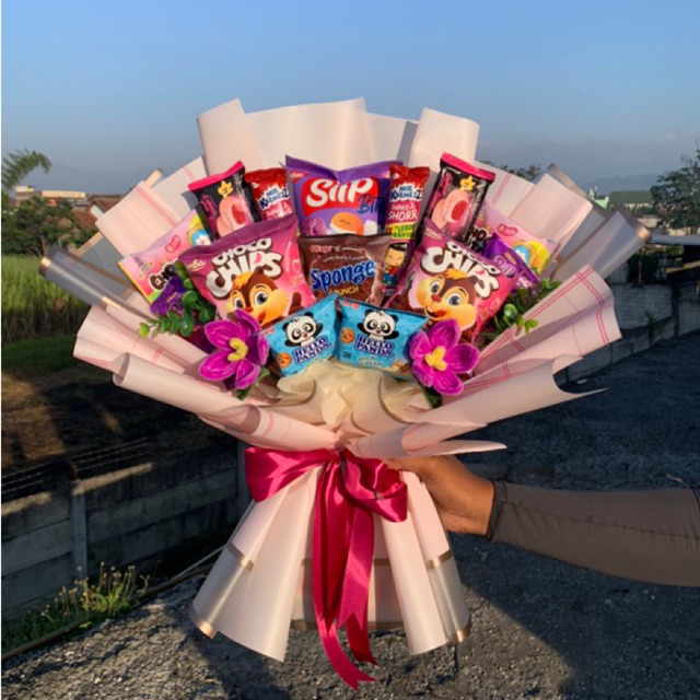 

Snack buket pink series under 100k