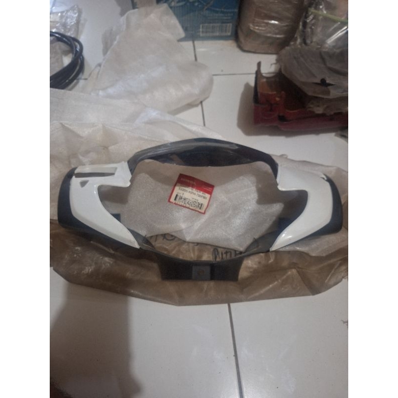 Cover batok lampu depan supra x125 X 125 cakram model visor original ahm honda 53205-kph-700fmx puti