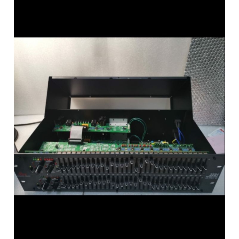 EQUALISER DBX 2231 FULL MACRO