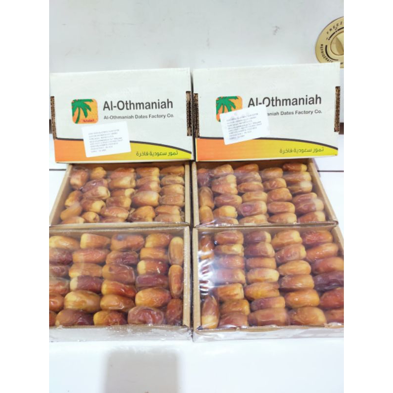 

Kurma Ruthob Saudi Kurma Susu Sagai Sugoi 700g