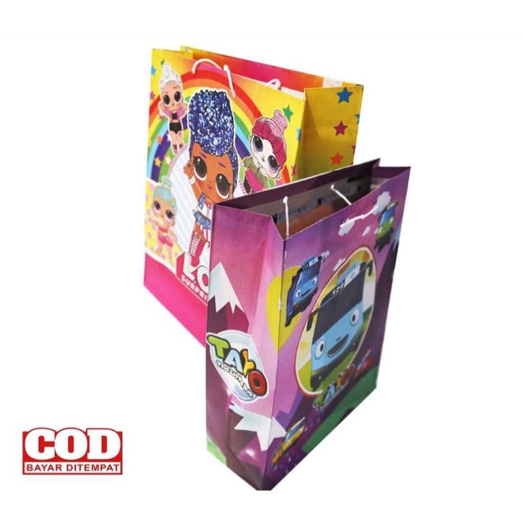 

Tas Bingkisan Kado Ulang Tahun Karakter Anak Paperbag Ultah Ukuran Sedang Isi 10Pcs Karakter Random