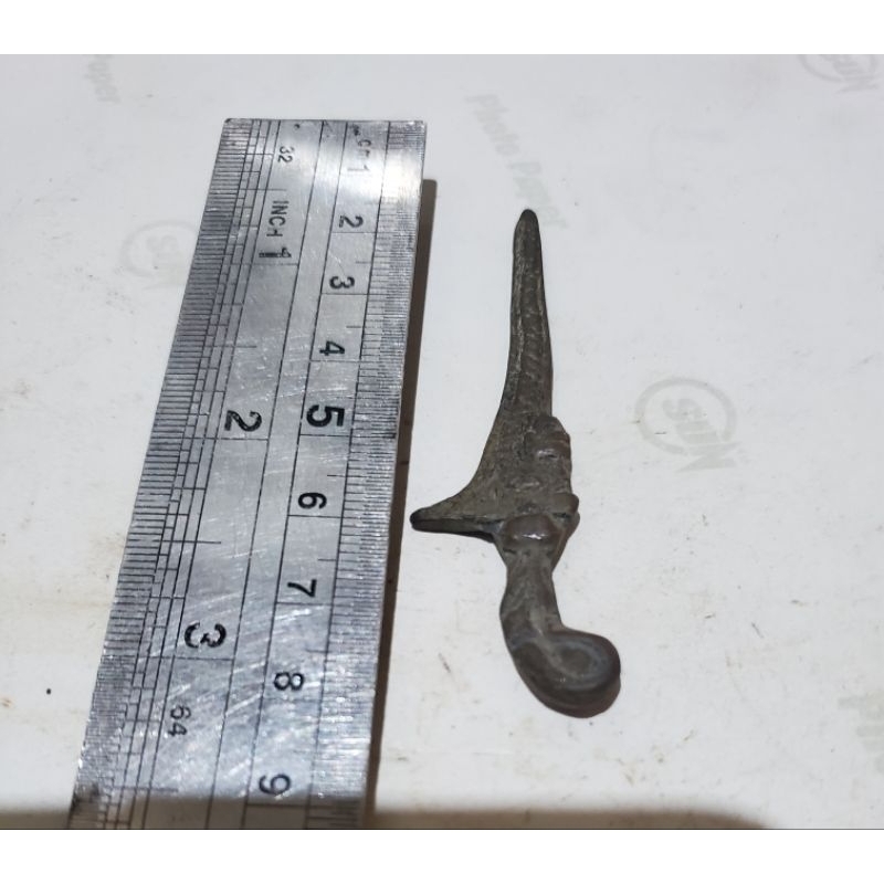 1 biji keris nogo sosro mini temuan sungai ( mungkin bekas larungan)