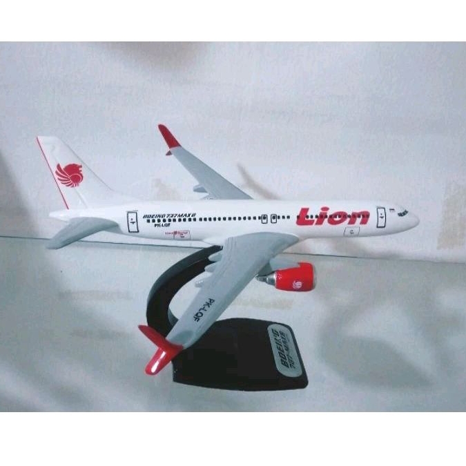 MINIATUR PESAWAT LION AIR BOEING 737 MAX