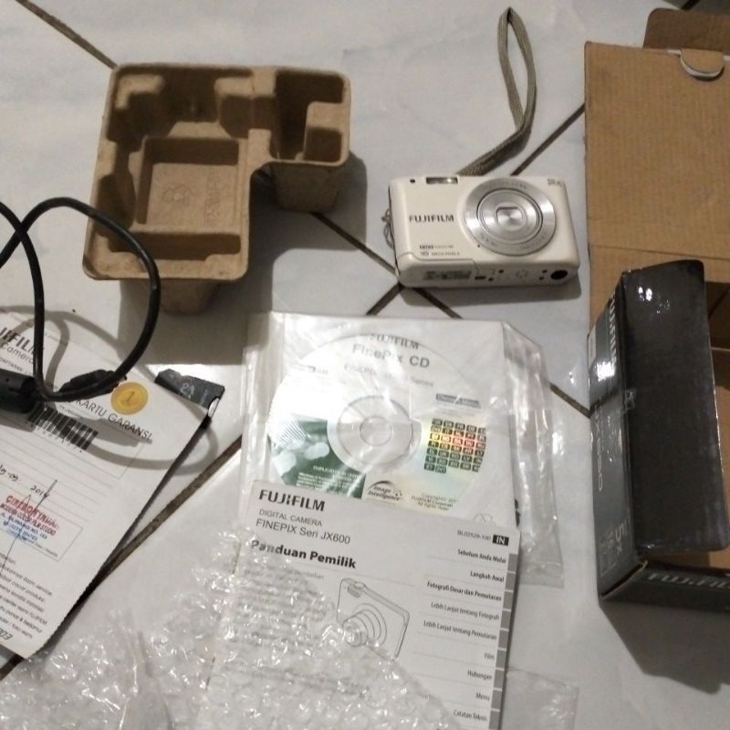 Fujifilm Finepix JX650