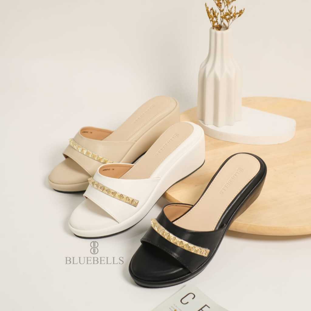 BLUEBELLS SANDAL - JASMINE