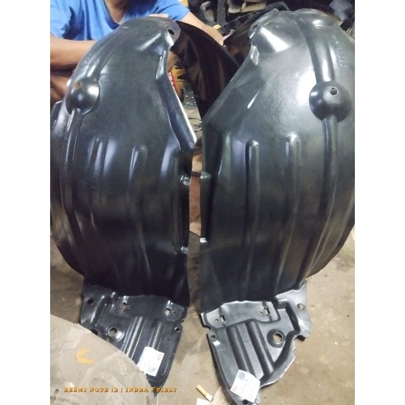 Liner fender yaris bakpau 2010 2012