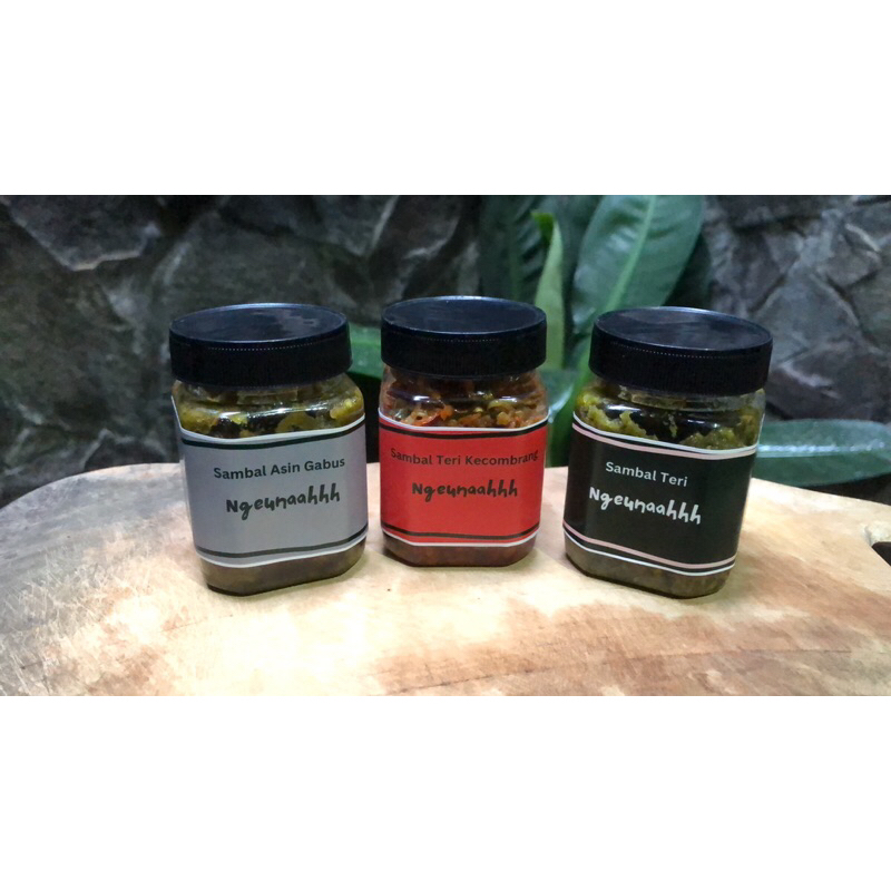 

SAMBAL KECOMBRANG, SAMBAL CUMI, SAMBAL TERI, SAMBAL HIJAU, SAMBAL TERASI, SDMBAL MERAH