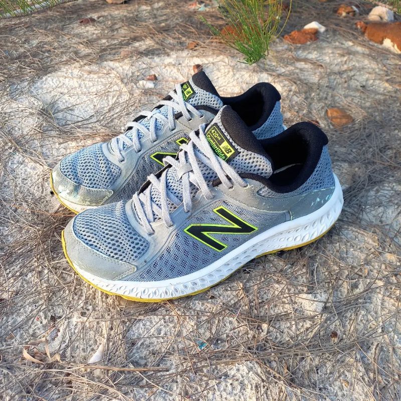 Sepatu New Balance 420 V4 Second Original Sepatu bekas running trailrunning sneakers pria wanita