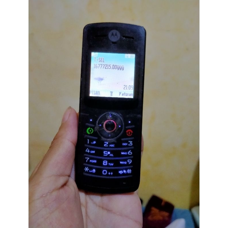 Motorola W175 original HP jadul langka